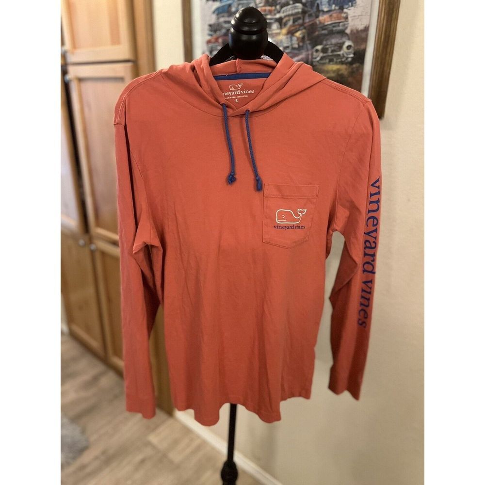 Vineyard Vines Sz S Whale Logo Hoodie Pocket Shirt Spell Out 1V0920 Salmon Pink‎